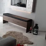 Southridge Ph With Jacuzzi, Views By Homely 아파트 *